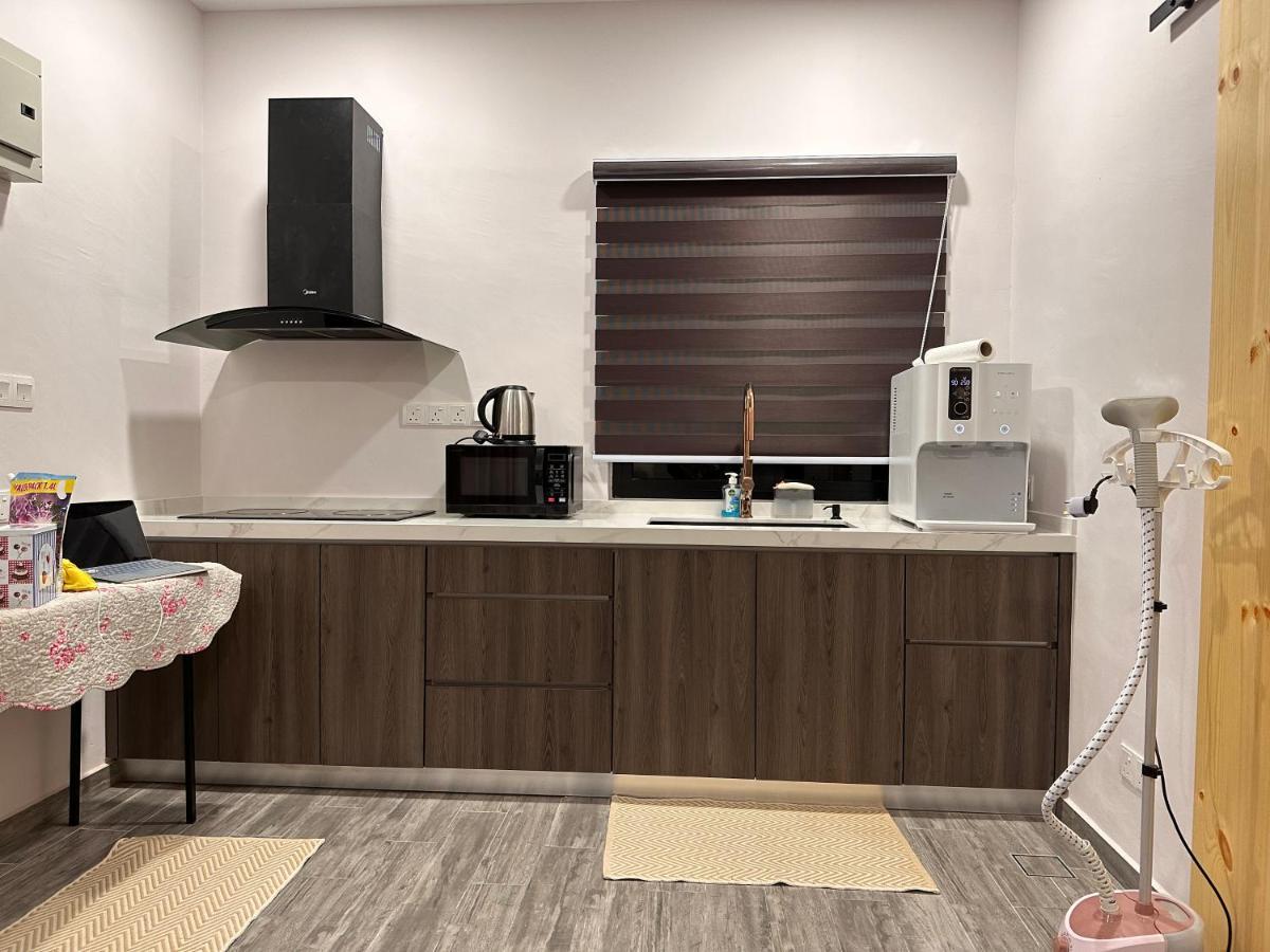 Rumah Tamu Sonata スレンバン エクステリア 写真